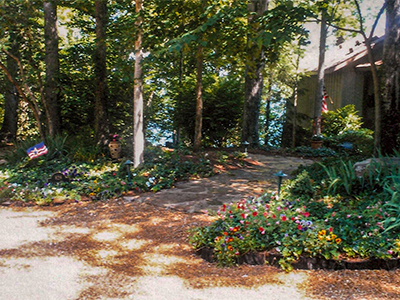 Lake Lot Landscaping