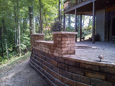 Hardscaping Retaining Wall